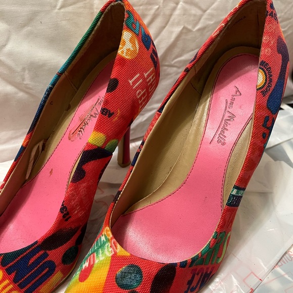 Multi- colored Pump - Picture 4 of 7